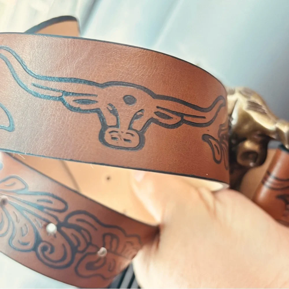 Western-style brown leather belt